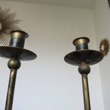 Pair of "sun" candlesticks in metal and wood from the 80s