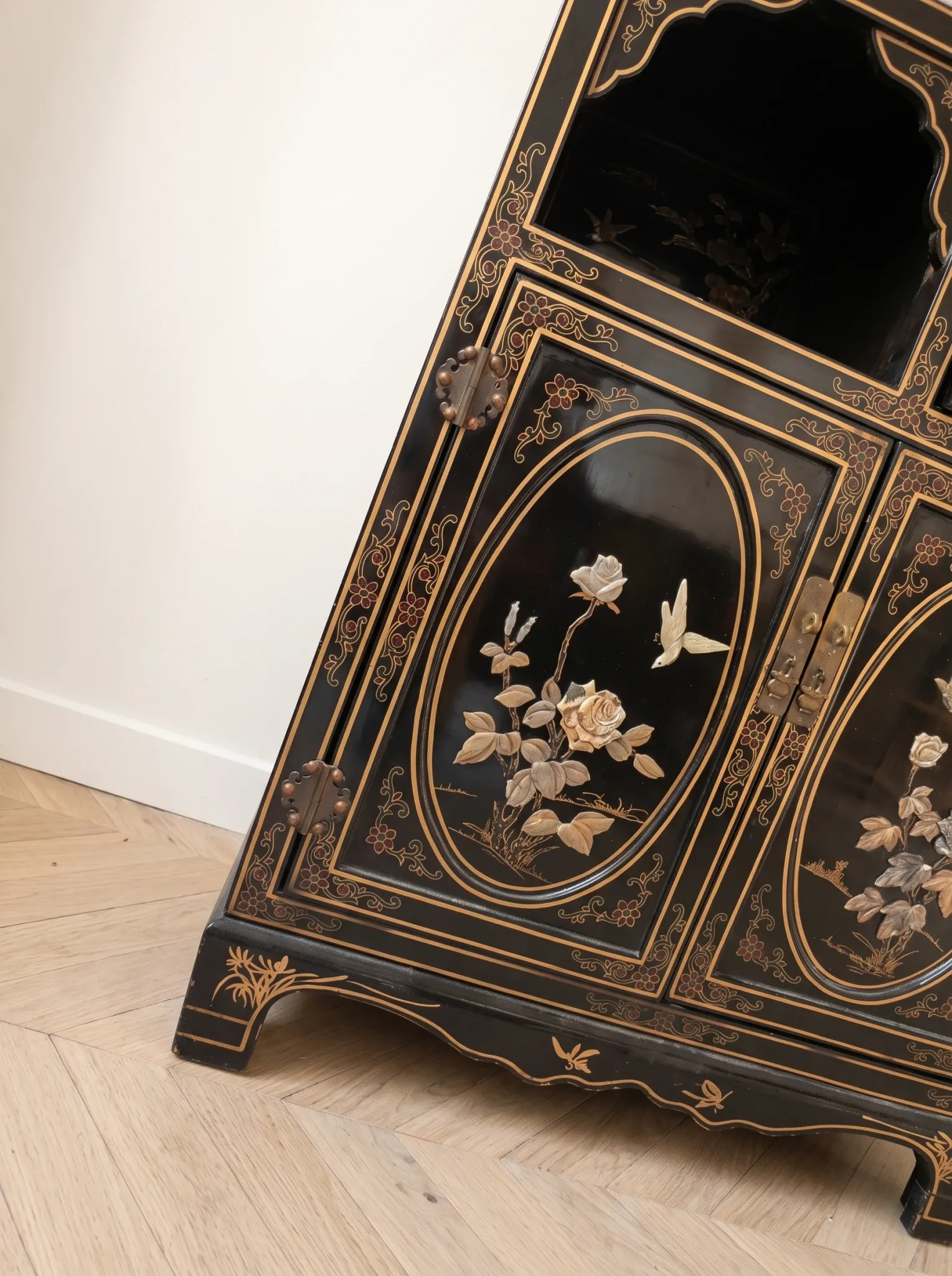 Black and gold Chinese storage furniture