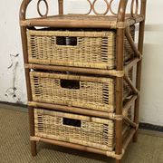Commode en rotin vintage
