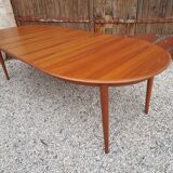 Table en teck danoise