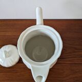 Gien earthenware coffee pot, Moustiers Olérys decor