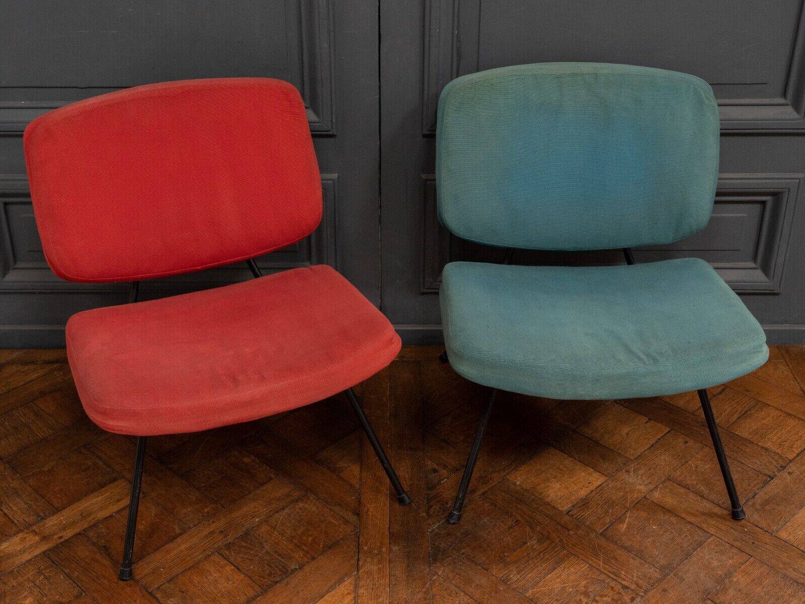 Pair of CM190 Pierre Paulin red and blue Thonet edition low chairs
