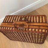Rattan picnic basket - vintage