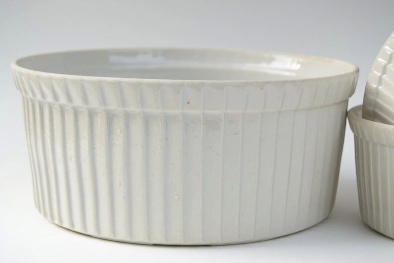 Set of 3 porcelain ramekins
