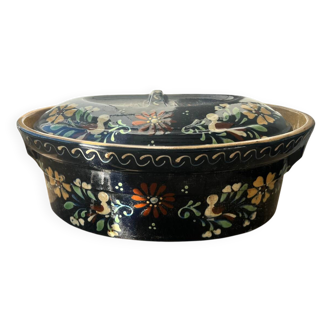 Old Alsatian terracotta casserole dish