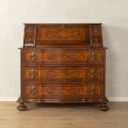 Commode secrétaire italienne, vers les années 1920.