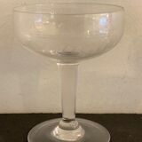 6 champagne glasses in antique glass, blown and engraved