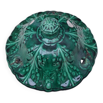 Hanging planter in green earthenware