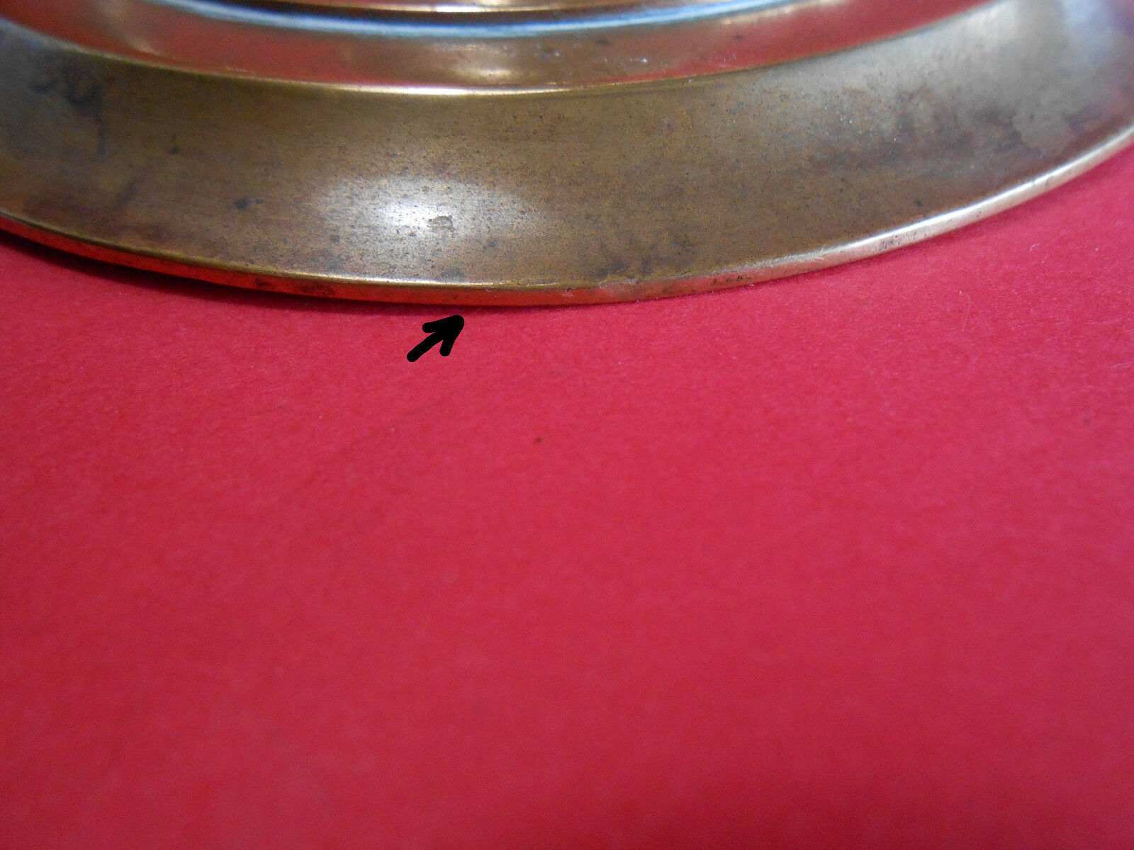 Pair of bougeoirs bronze