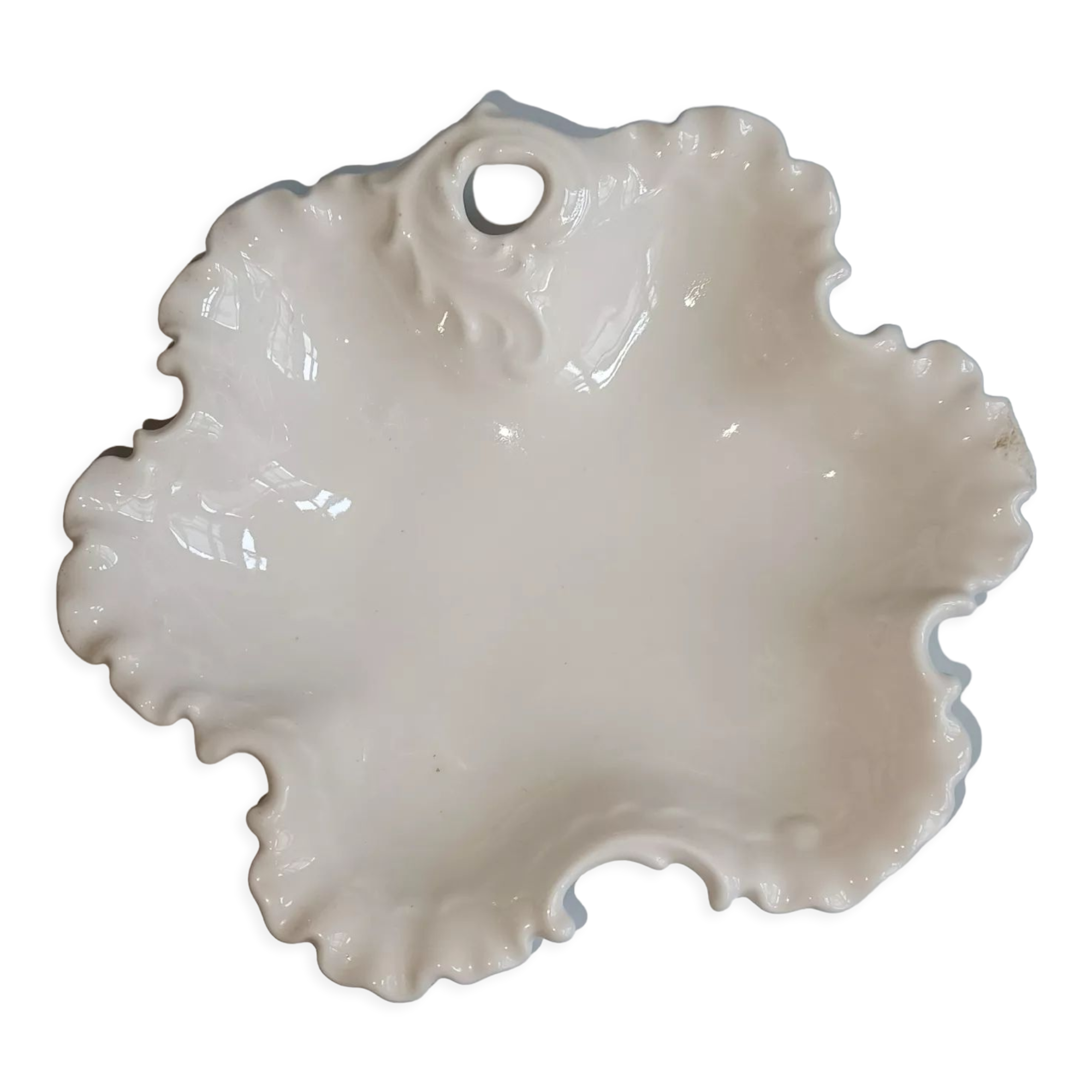 Porcelain pouch tray