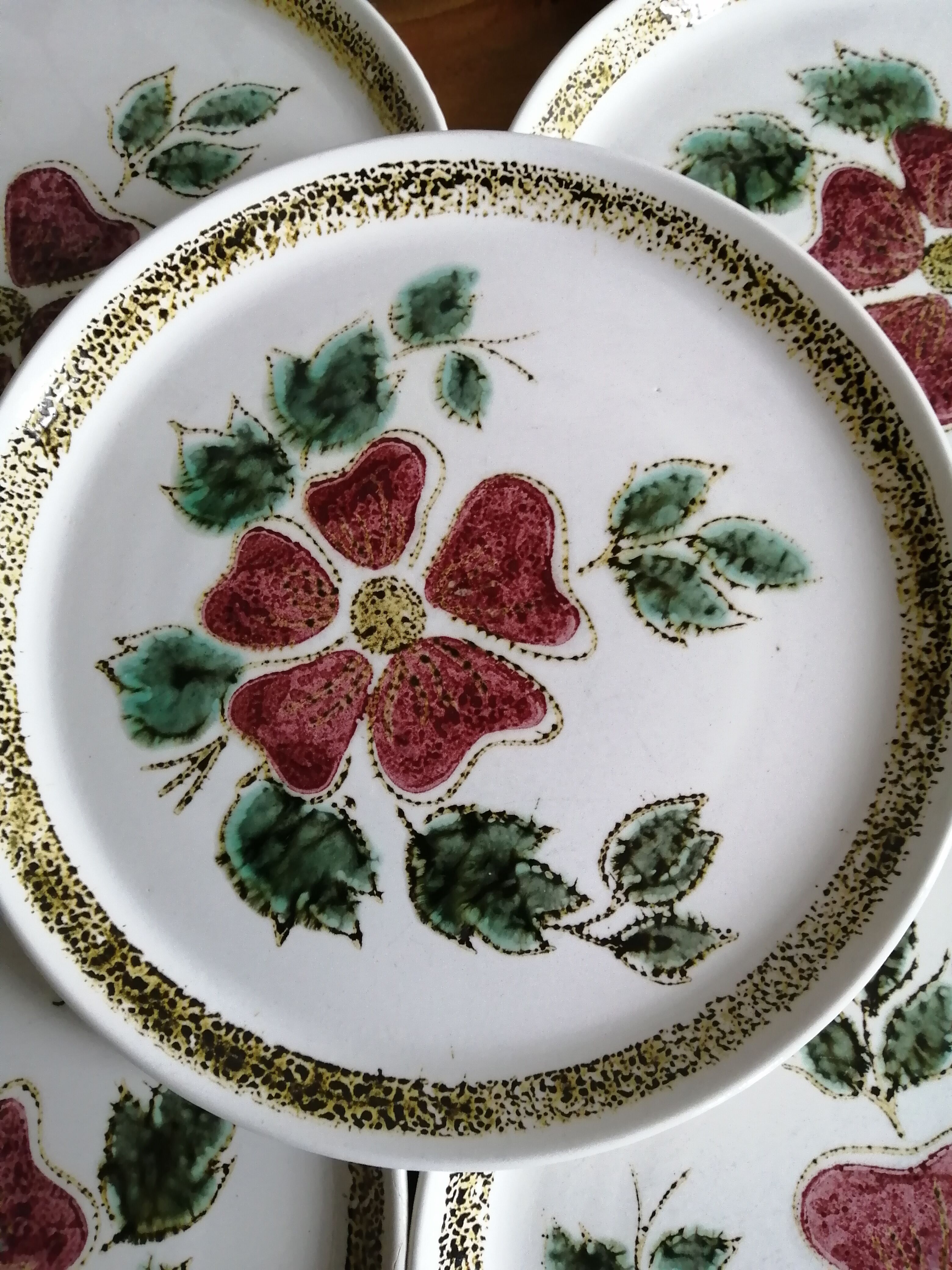 Vintage flat plates