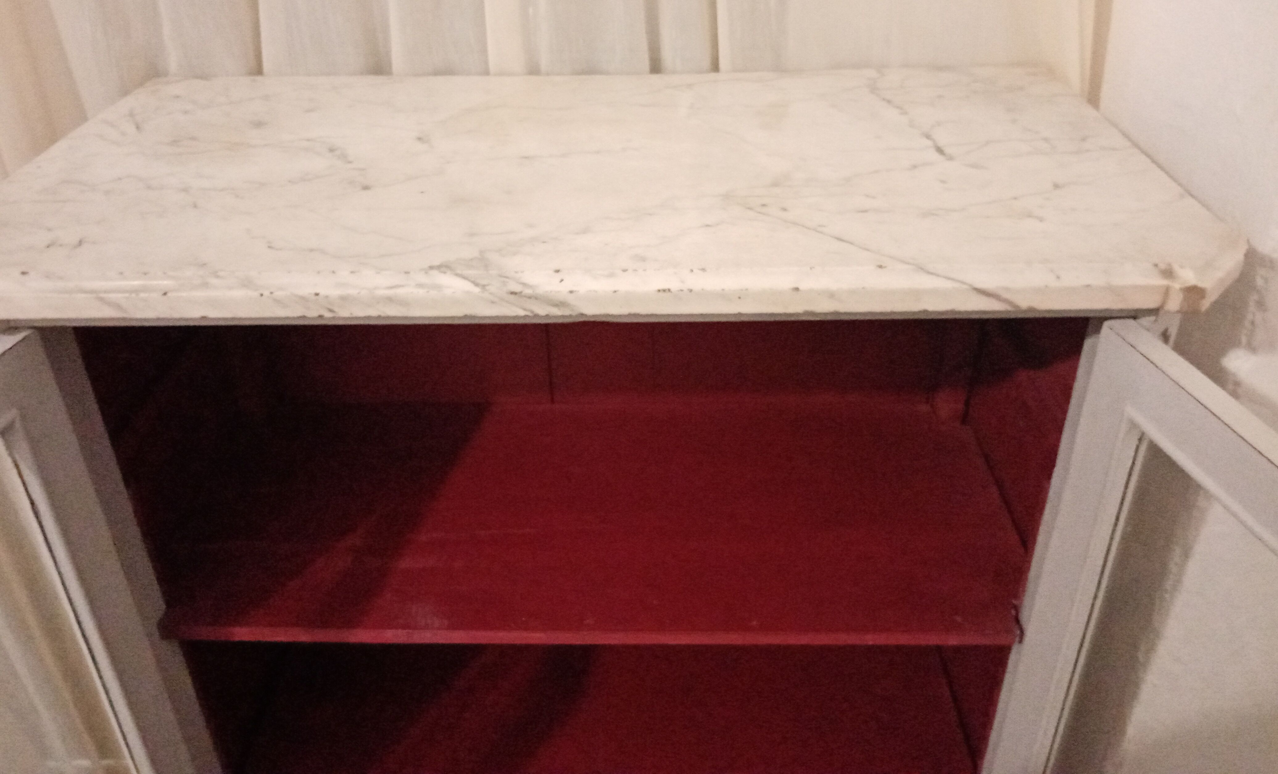 Silver library patina 2 doors on marble 147 x 81 cm