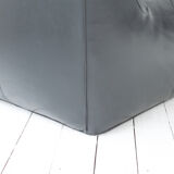 Le Bambole 2-seater sofa designed by Mario Bellini for B&B Italia