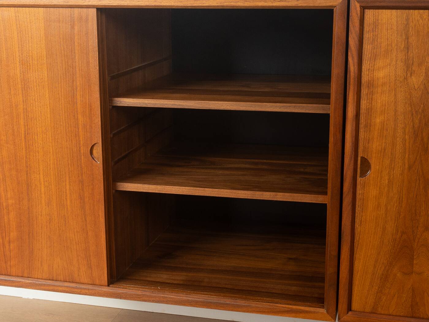 1960s wall shelf, Poul Cadovius