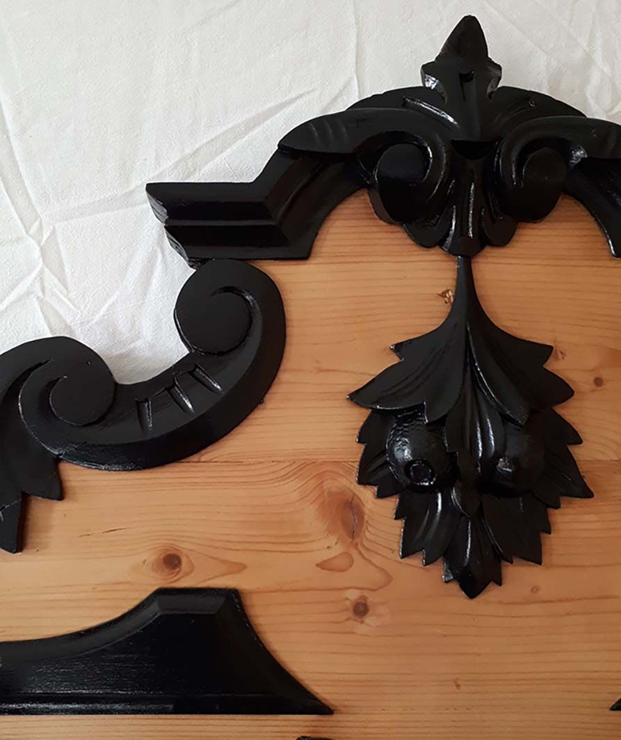 Coat rack furniture pediment Saint Hubert