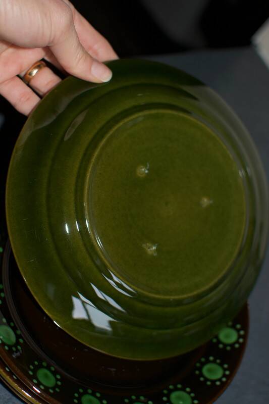 Assiettes en céramique savoyarde vintage fondue