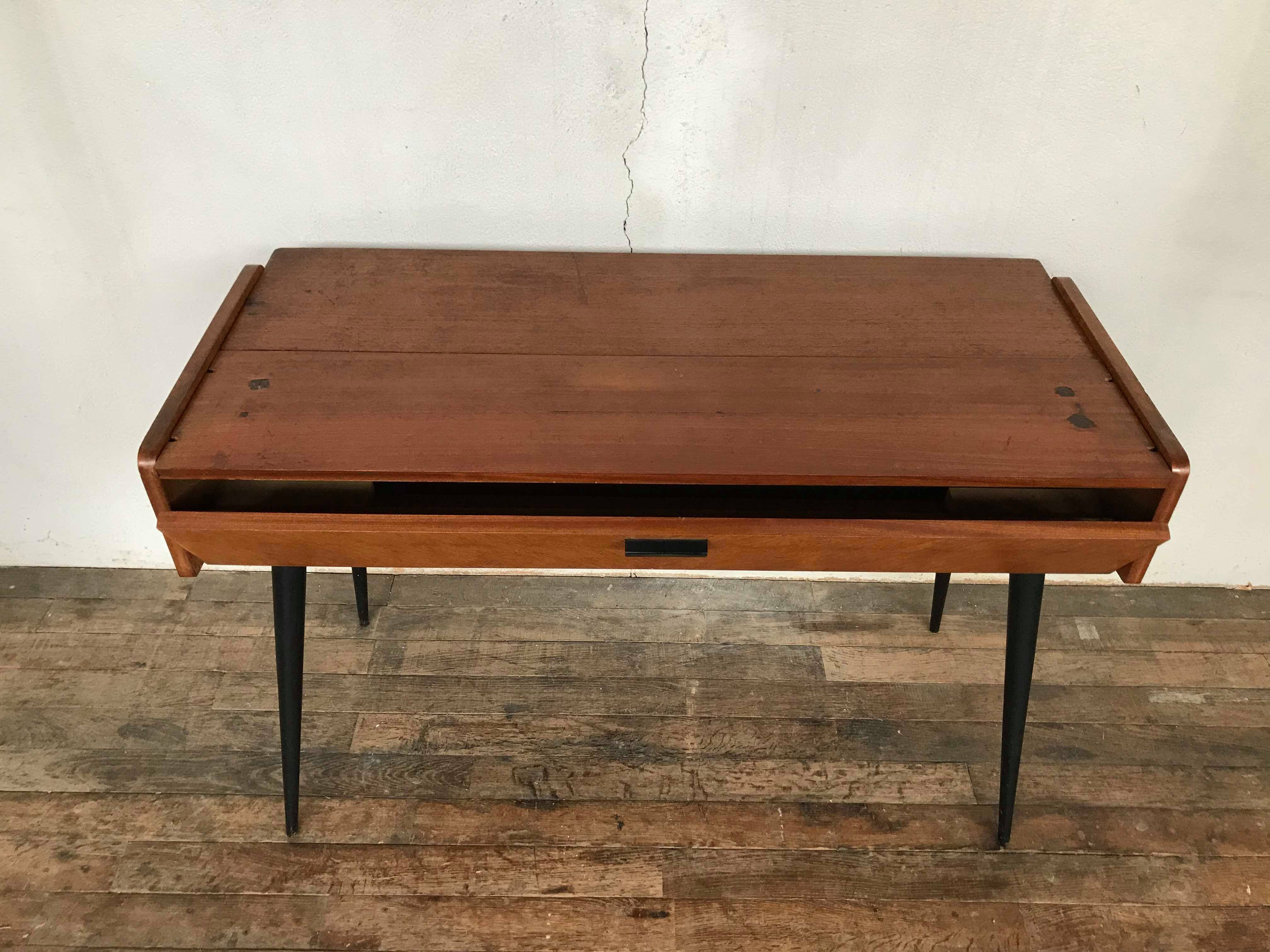 Bureau tricoteuse en teck vintage pieds compas fuseaux noir 1950 1960 style scandinave