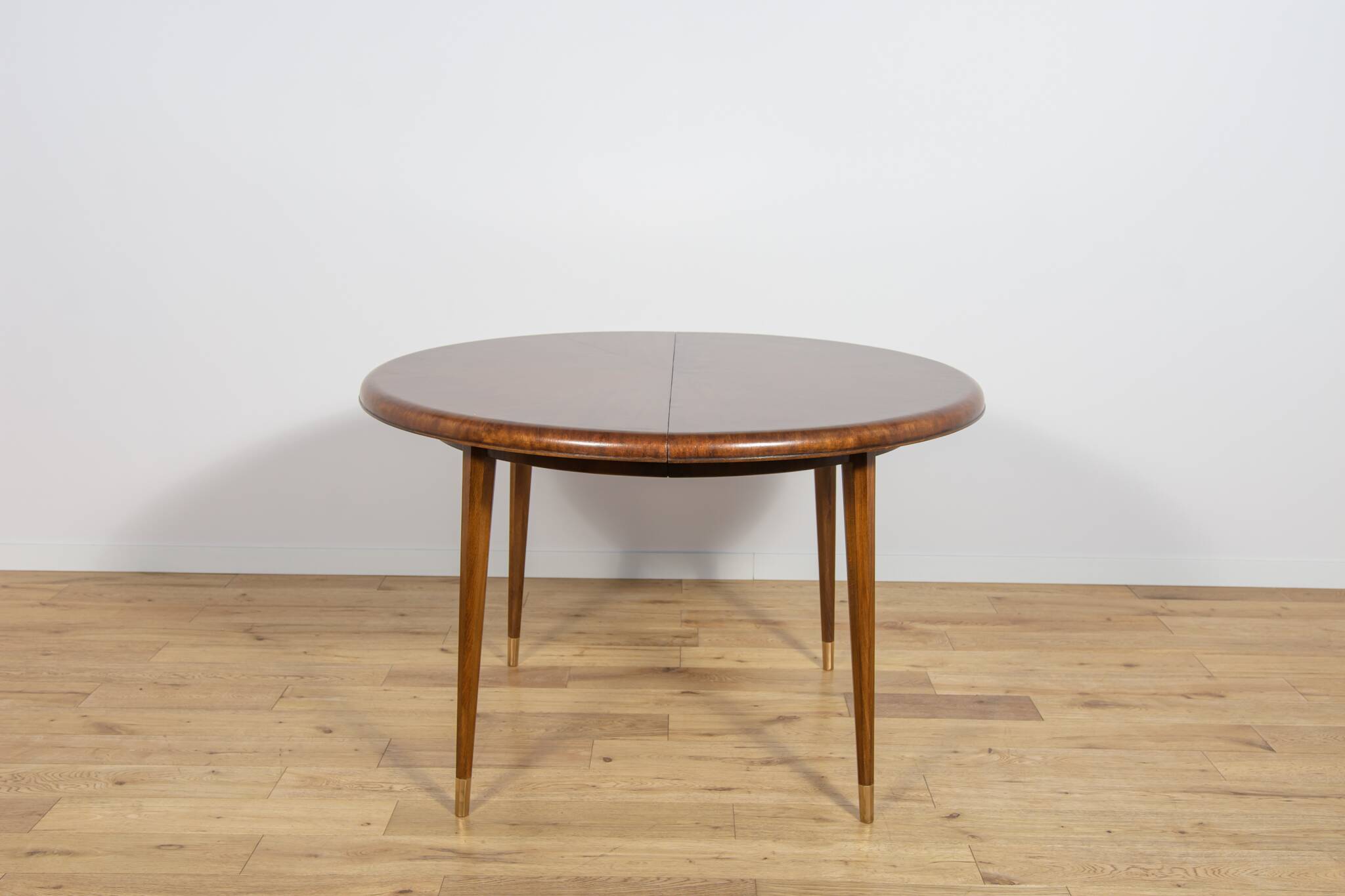 Art Deco Round Extendable Teak Dining Table, France, 1930s
