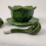 Gravy boat in slipware