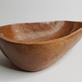 Coupe à fuits en bois sculpté en forme de poire