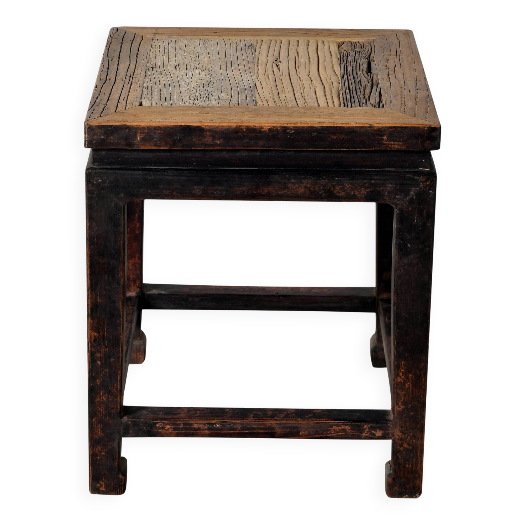 Yunfu – Chinese side table in elm no. 1