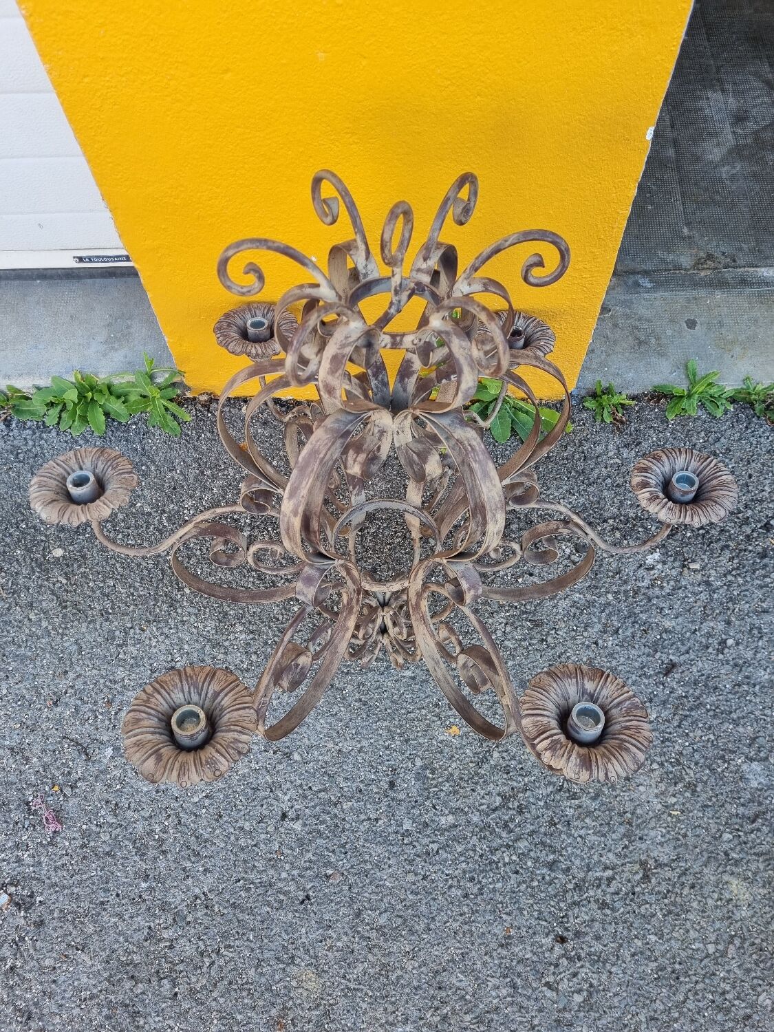 Chandelier candlesticks struck and forged iron