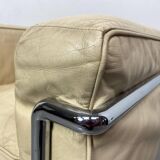 Fauteuils clubs en cuir blanc LC2 par Le Corbusier pour Cassina