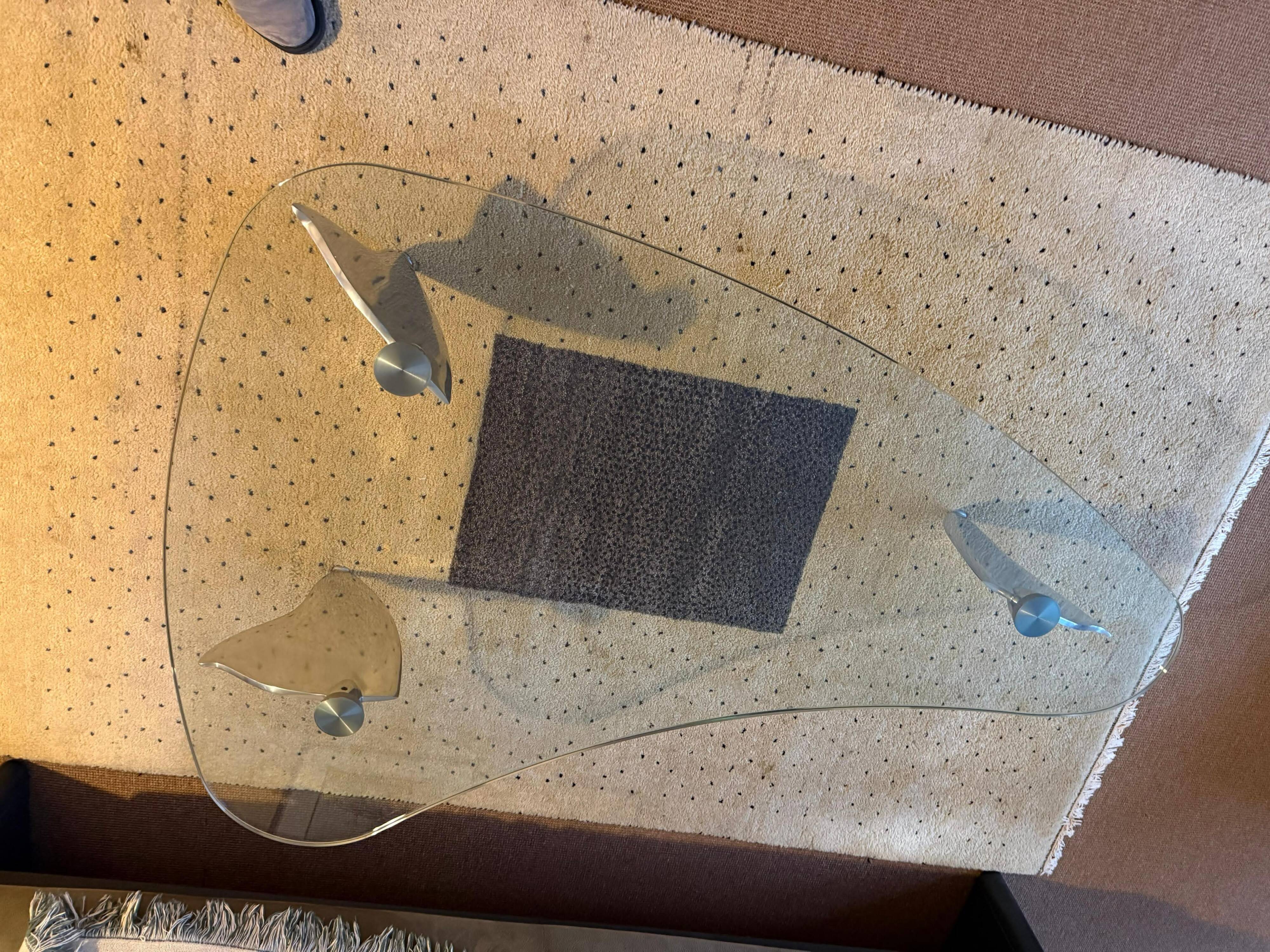 Table basse Flipper de Matthew Hilton