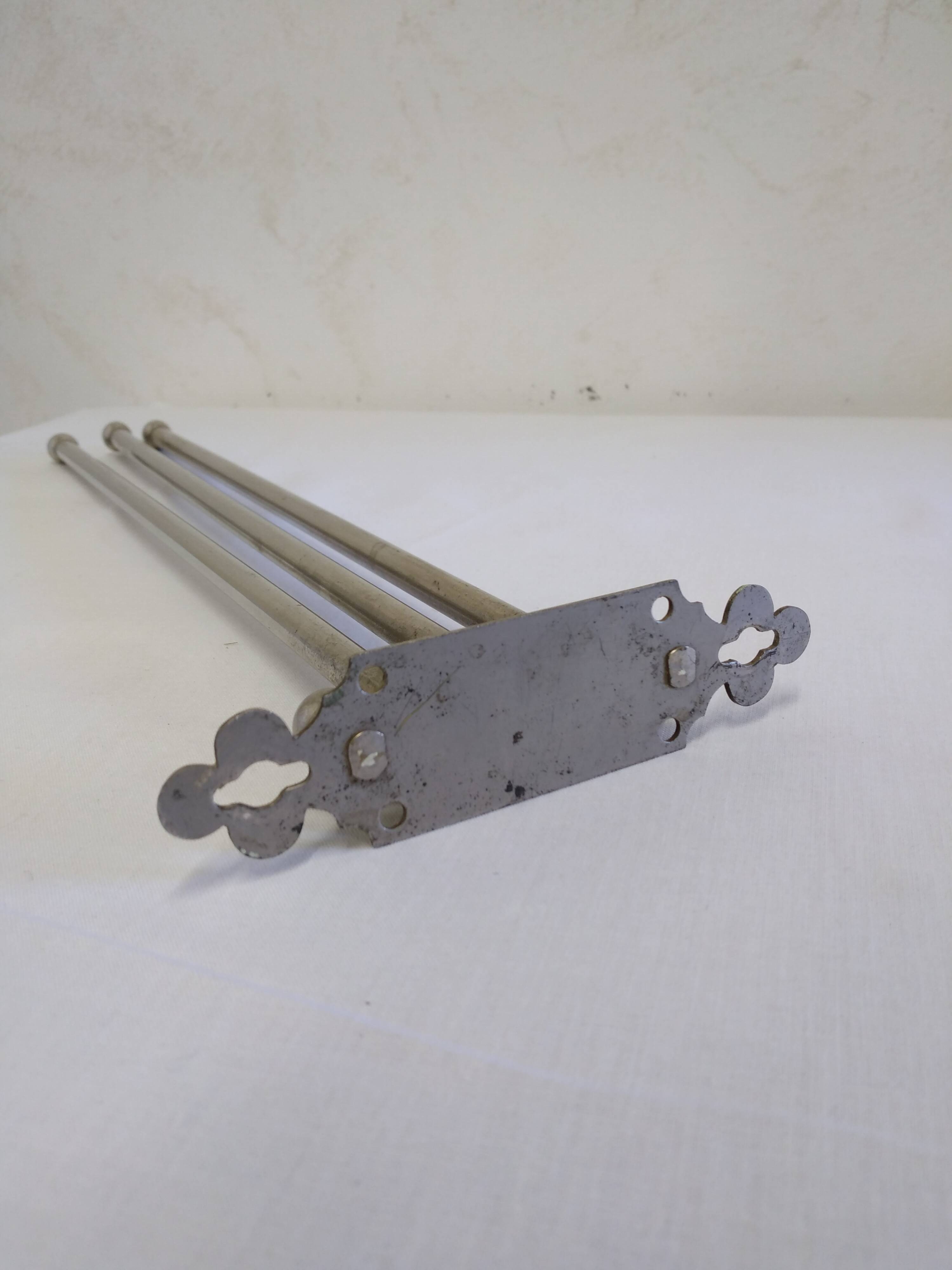Vintage articulated towel rack 3 arms