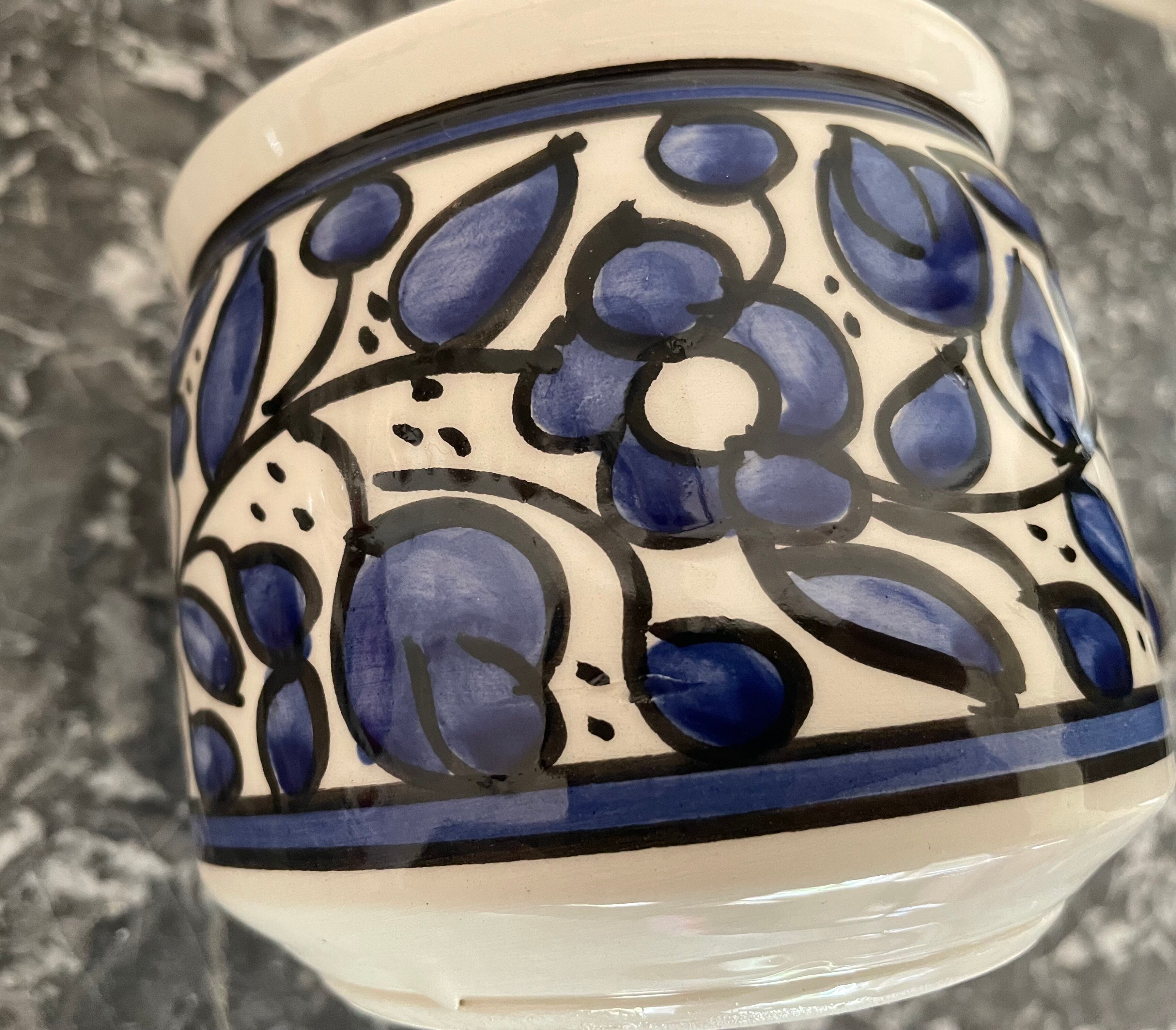 Jar with lid