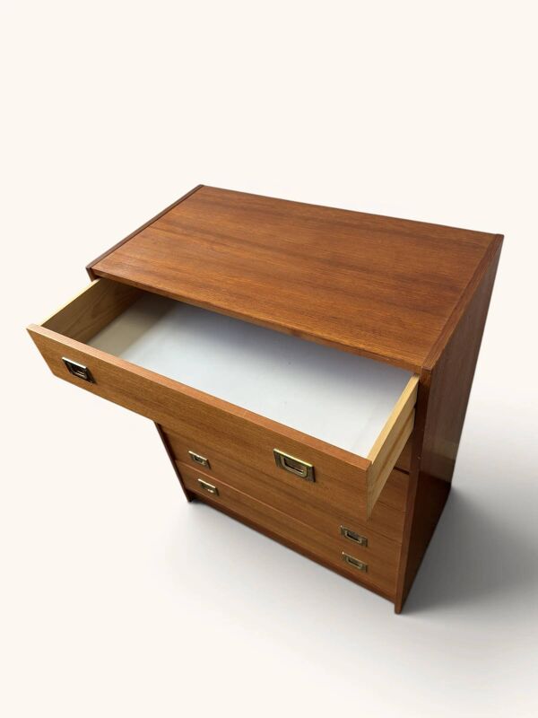 Commode vintage en teck avec poignées en laiton (copie)