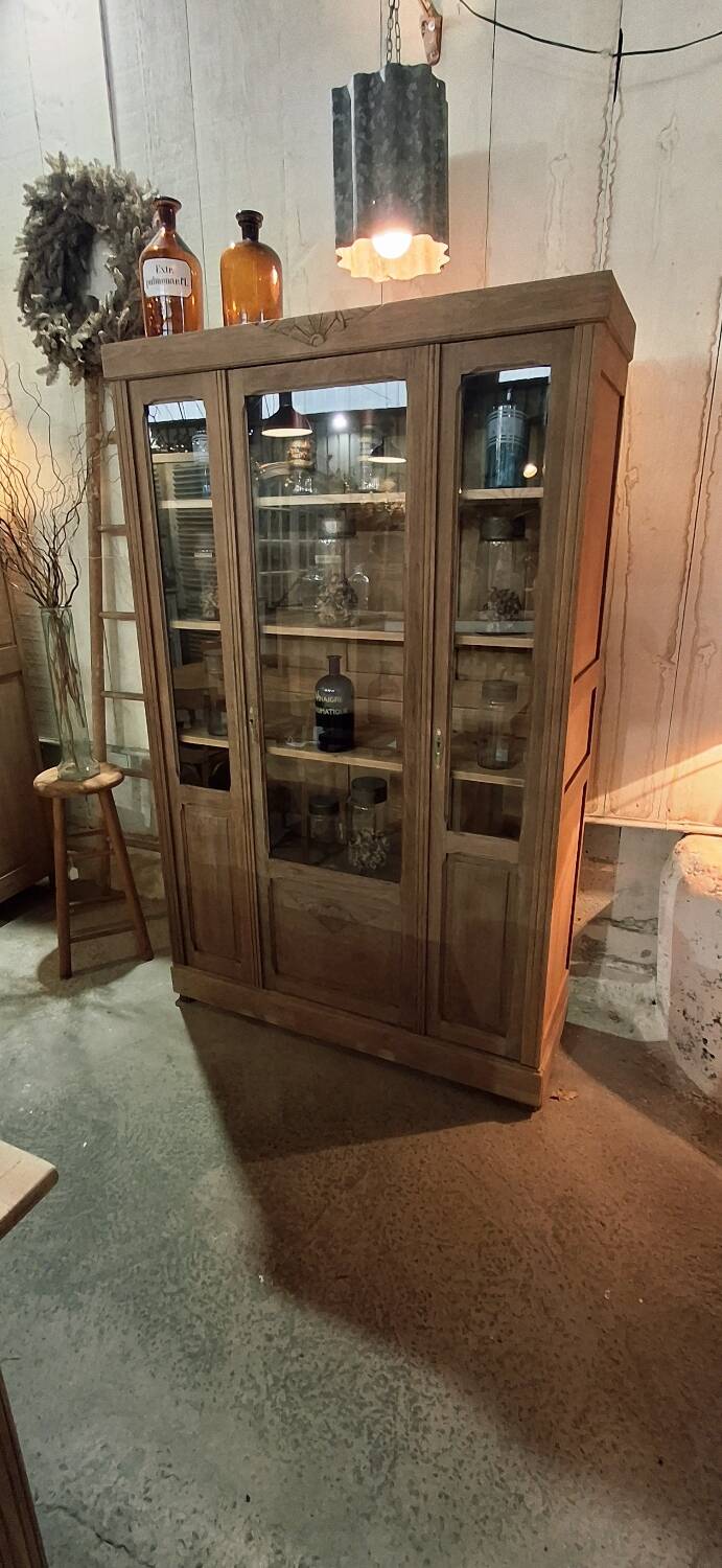 Antique display cabinet