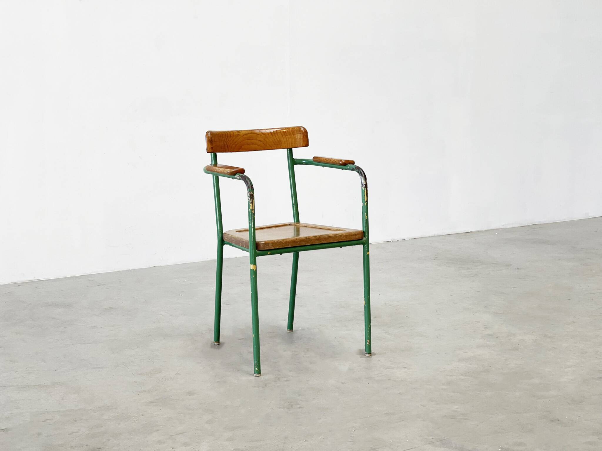 Fauteuil français des années 1950