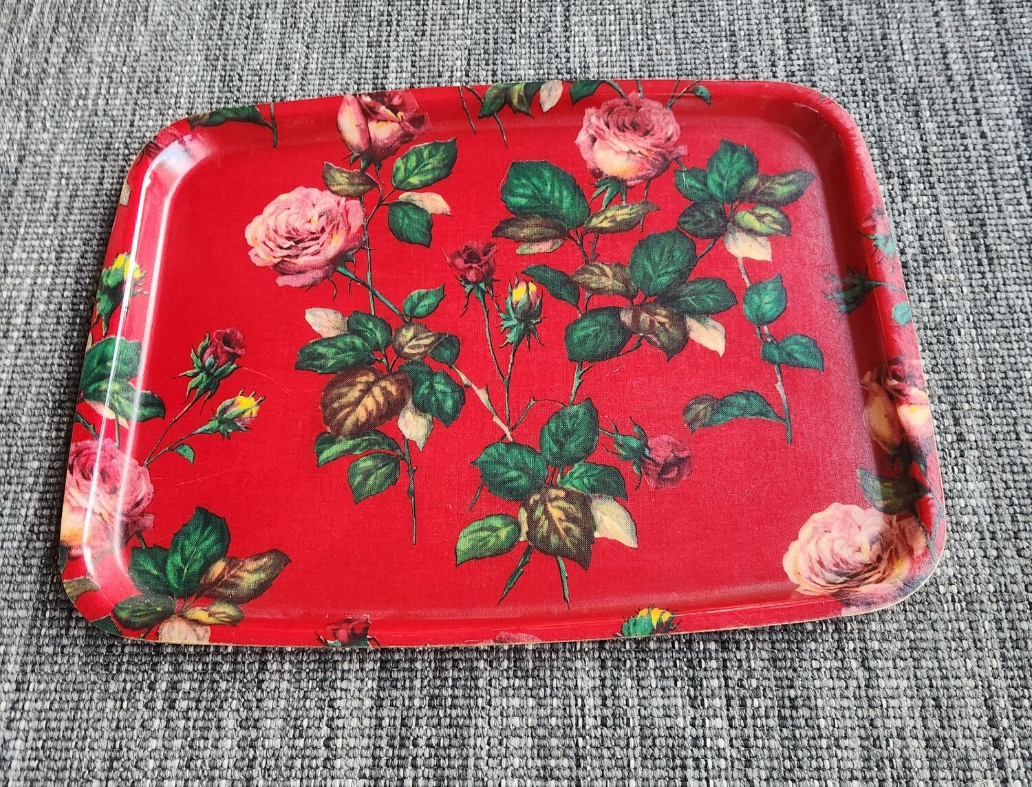 Fibreglass plateau: vintage