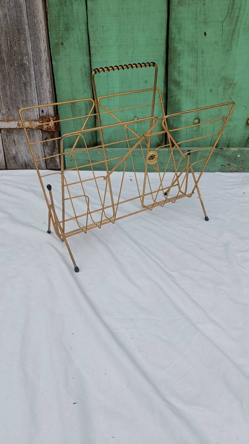 Vintage vinyl magazine rack