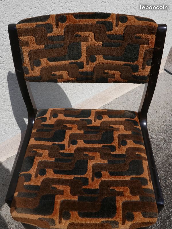 Suite of 6 seventies sled chairs