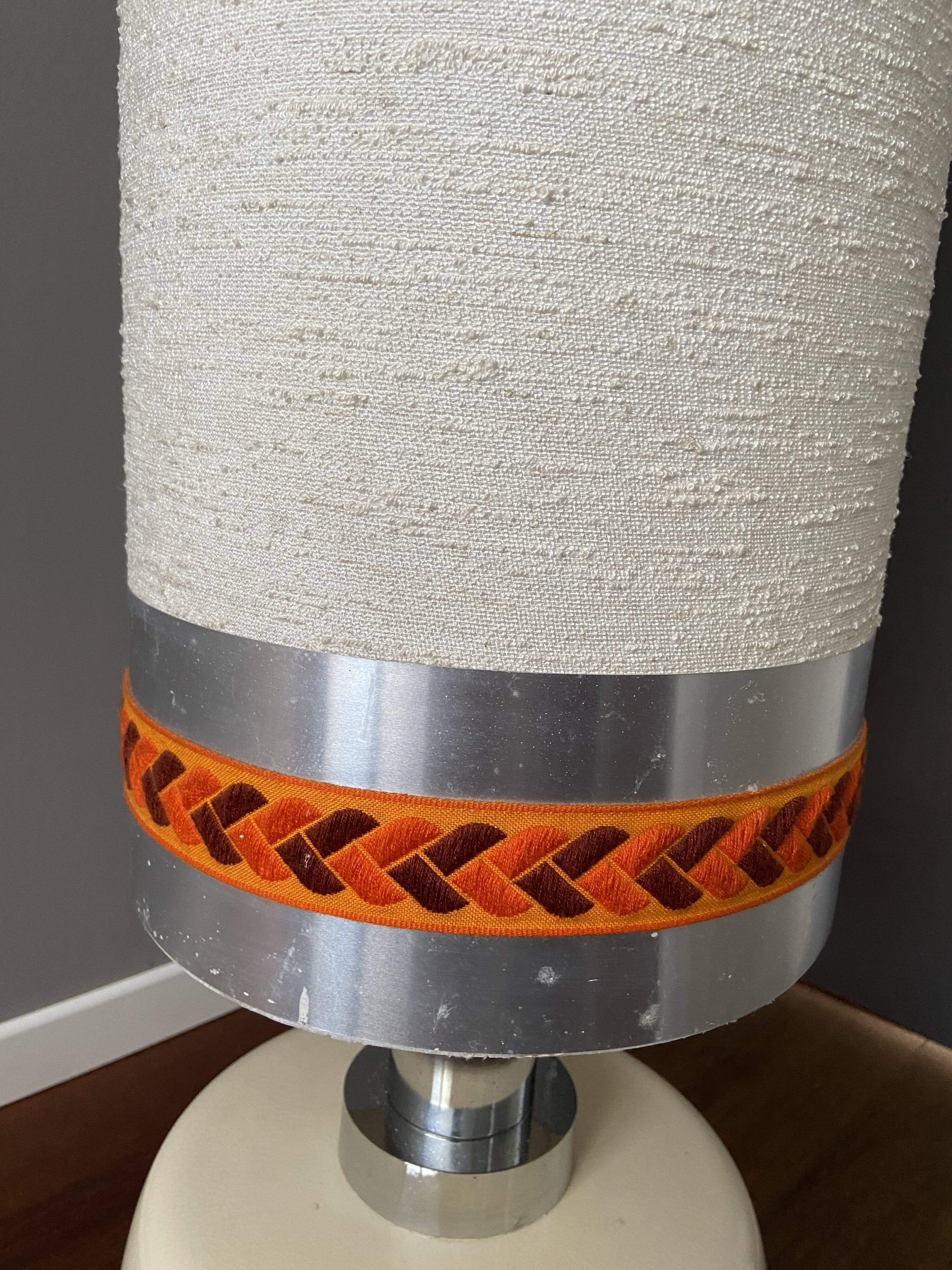 Cracked ceramic floor lamp