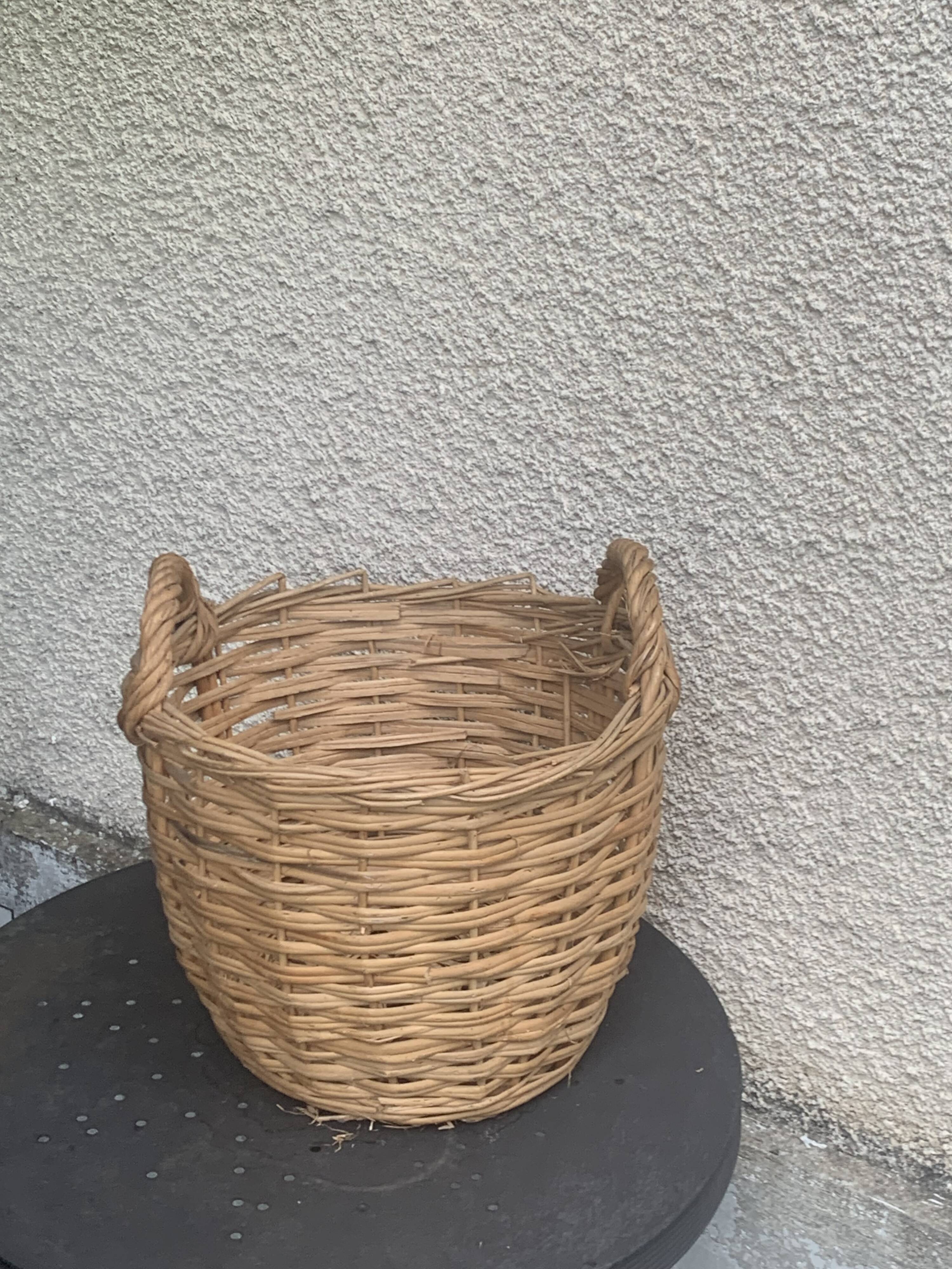 Basket, old Dame Jeanne basket, vintage and artisanal