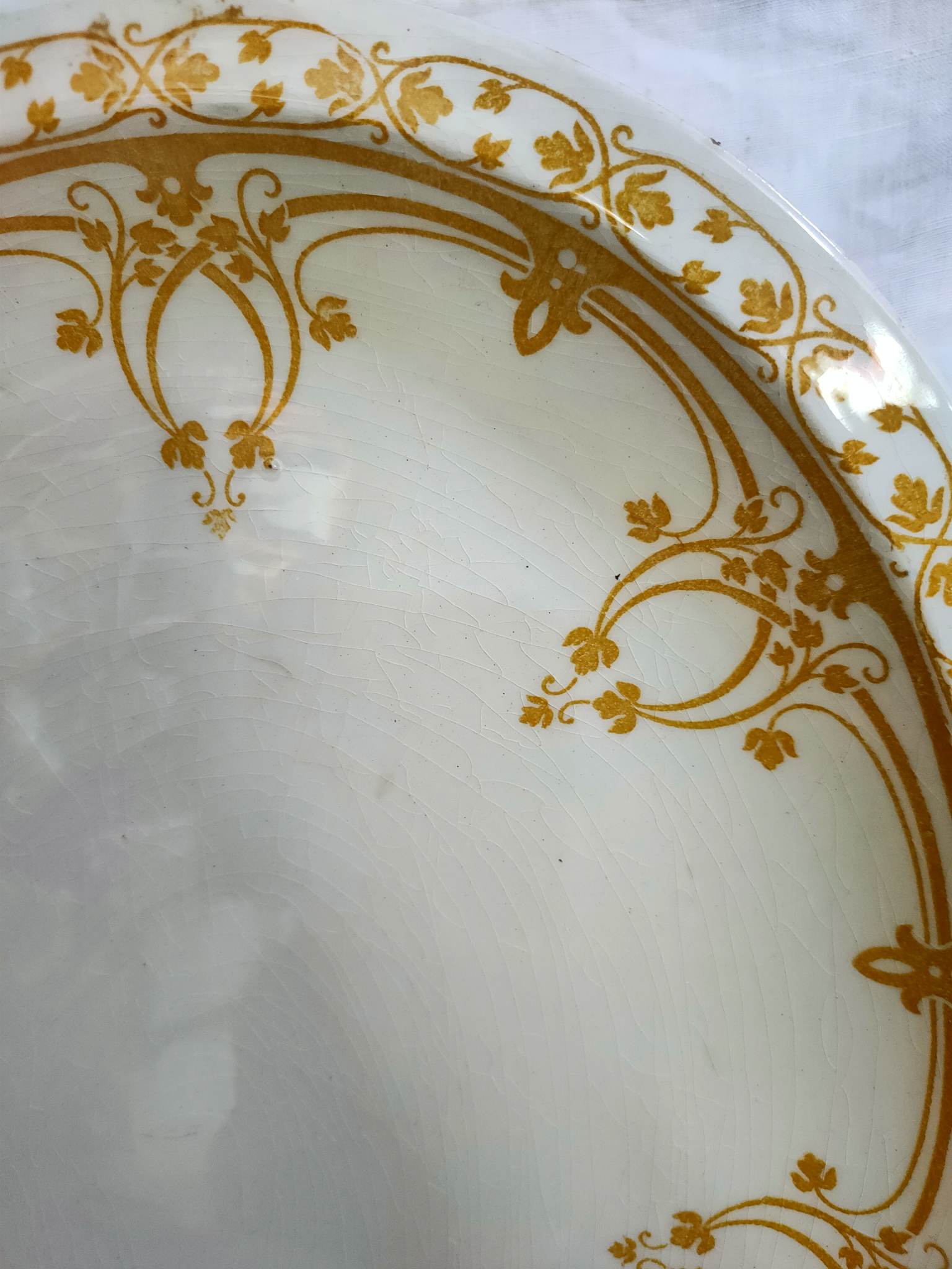 Oval earthenware plate Creil and Montereau Bruges 43x31cm