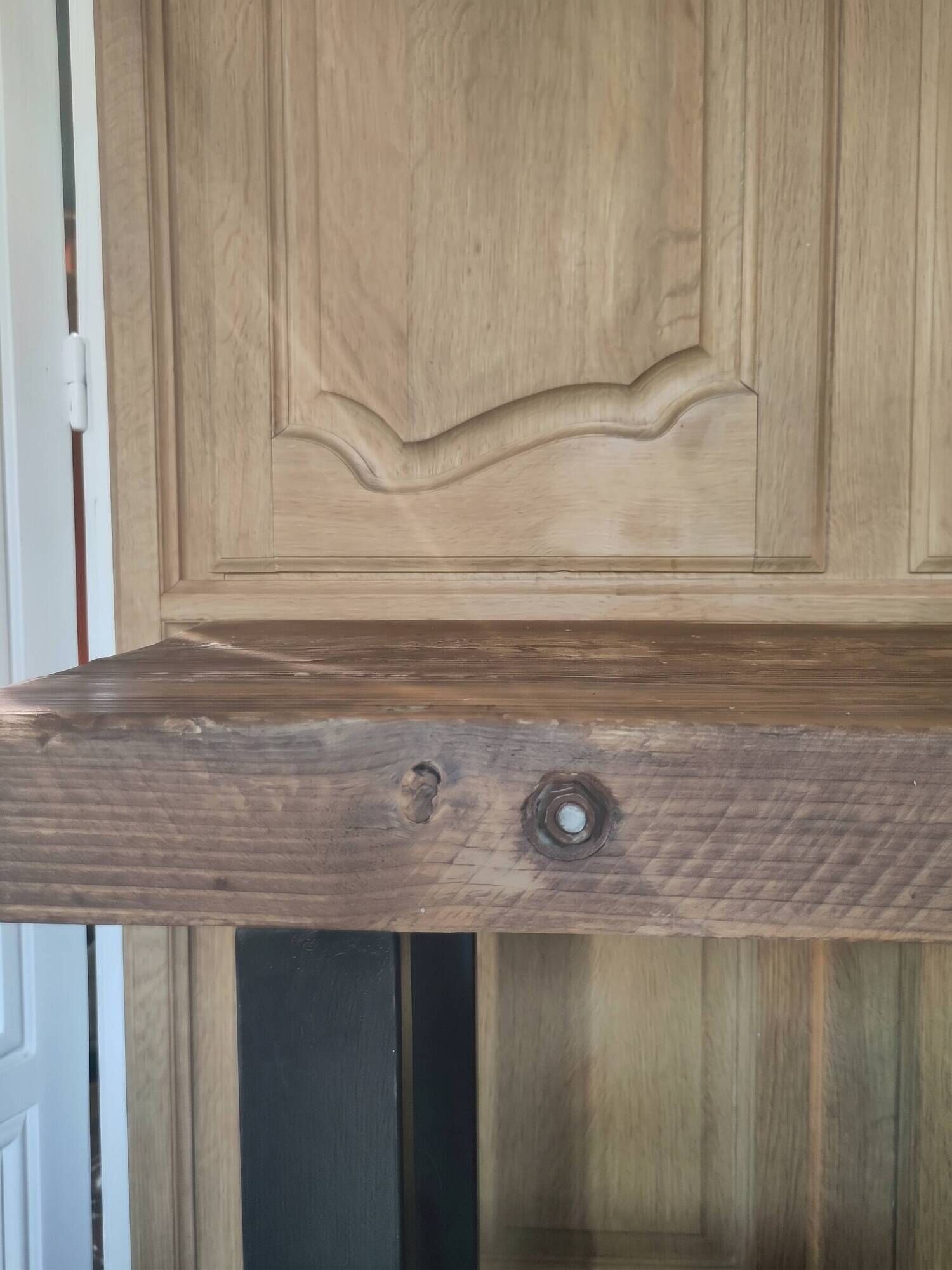 Console industrielle bois massif et acier noir
