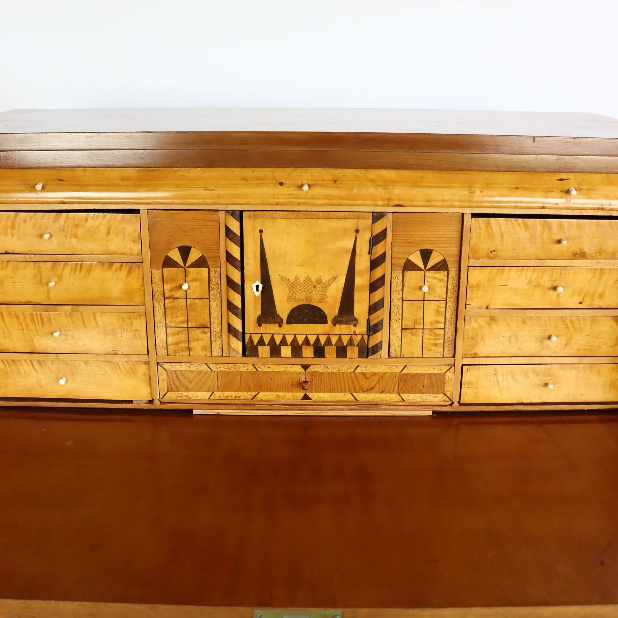 Swedish secretary from the 1940s