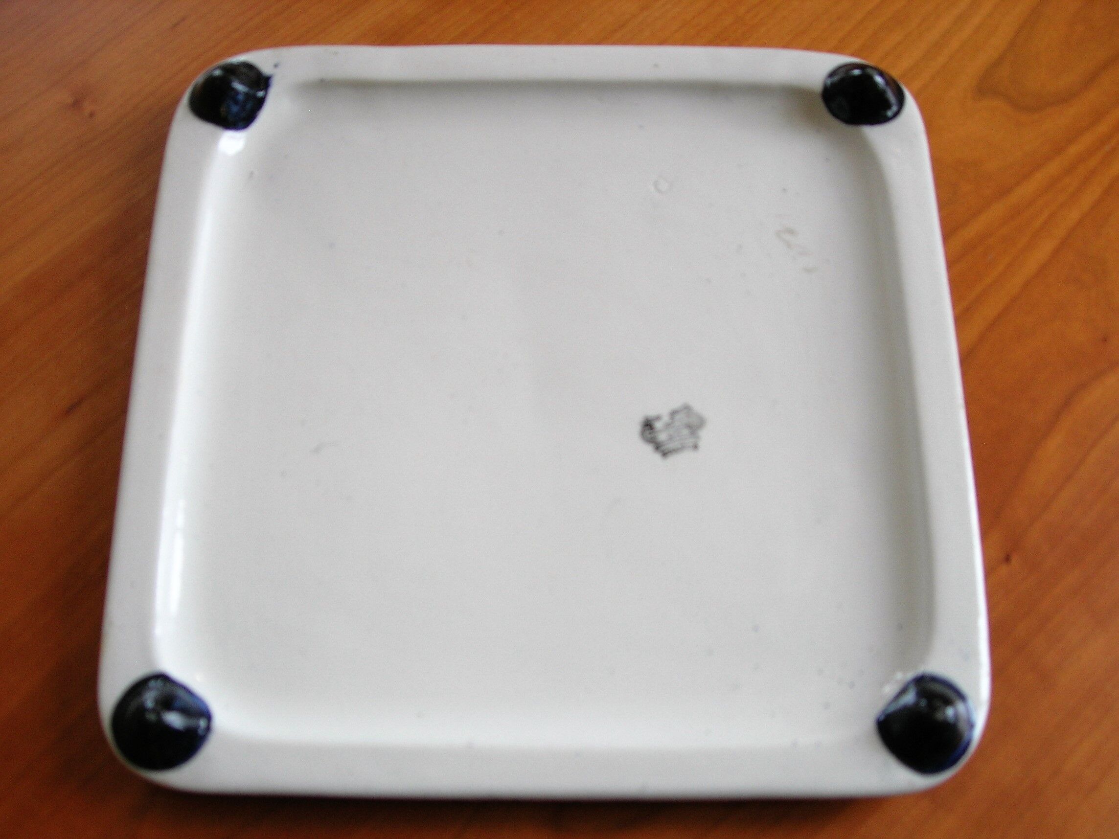 Underside model cashmere earthenware manufacture of Gien