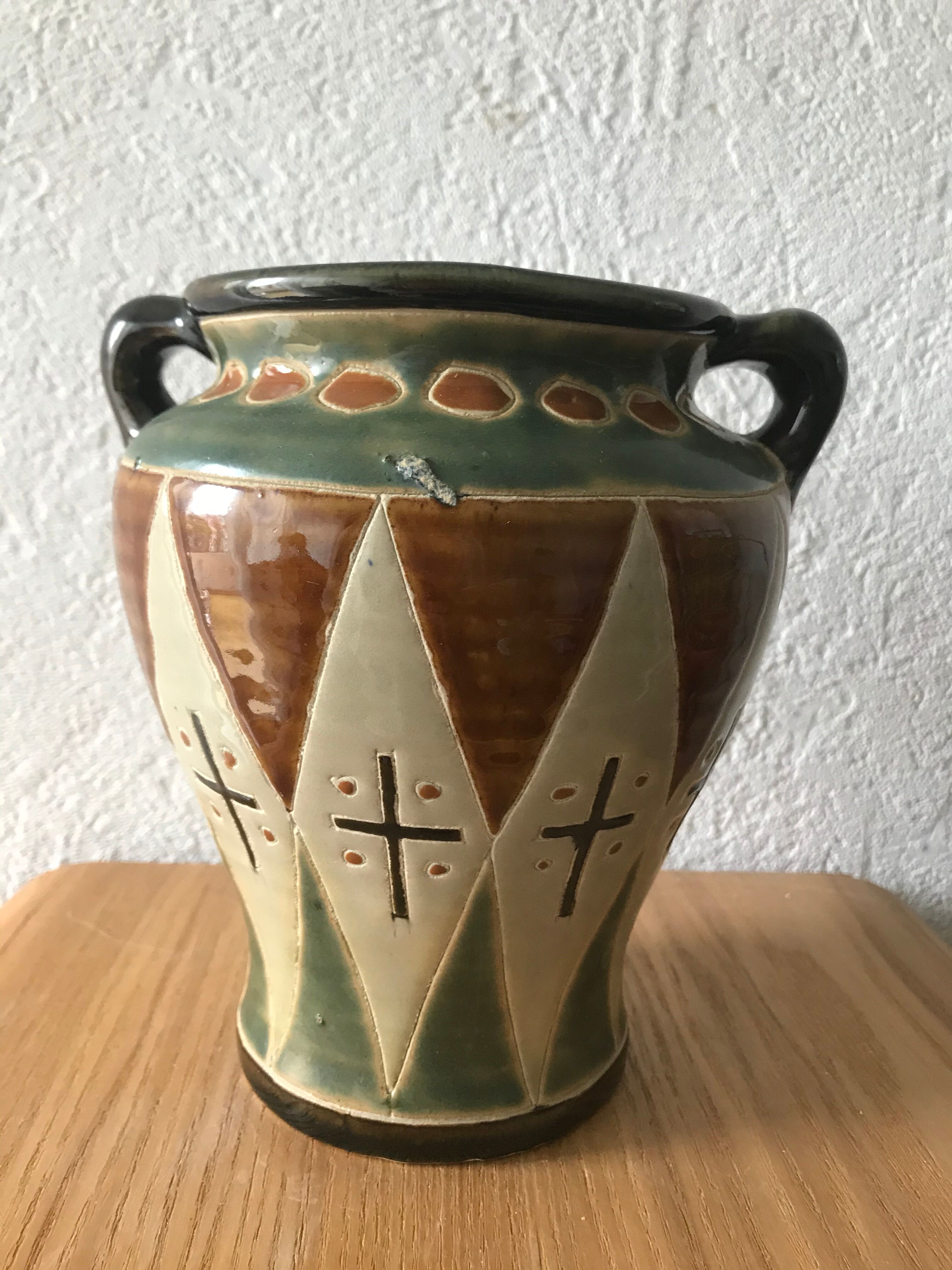 Vase enamelled earthenware