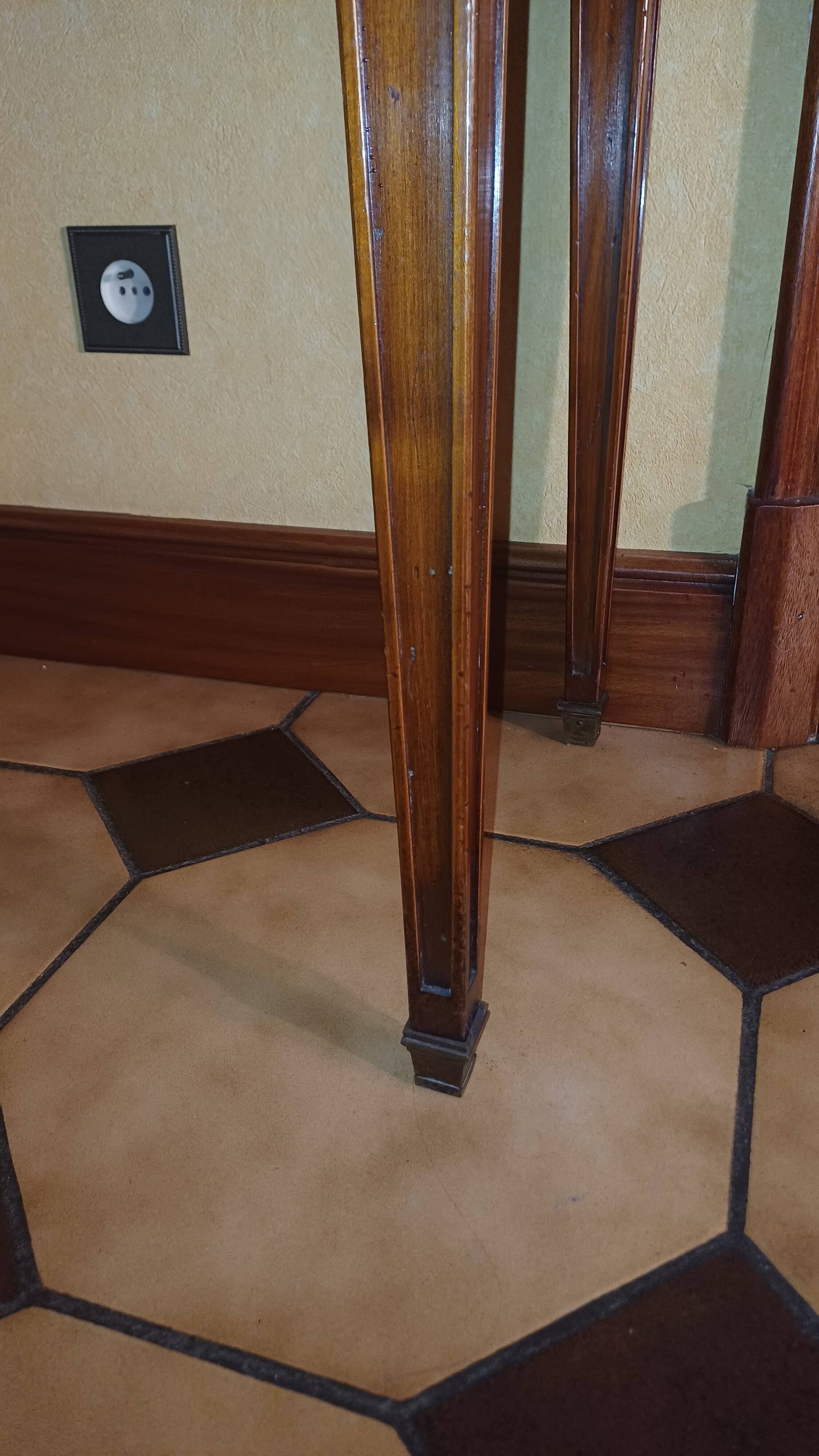 Table de jeux escamotable Louis Philippe