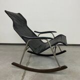 Japanese folding rocking chair by Nii Takeshi