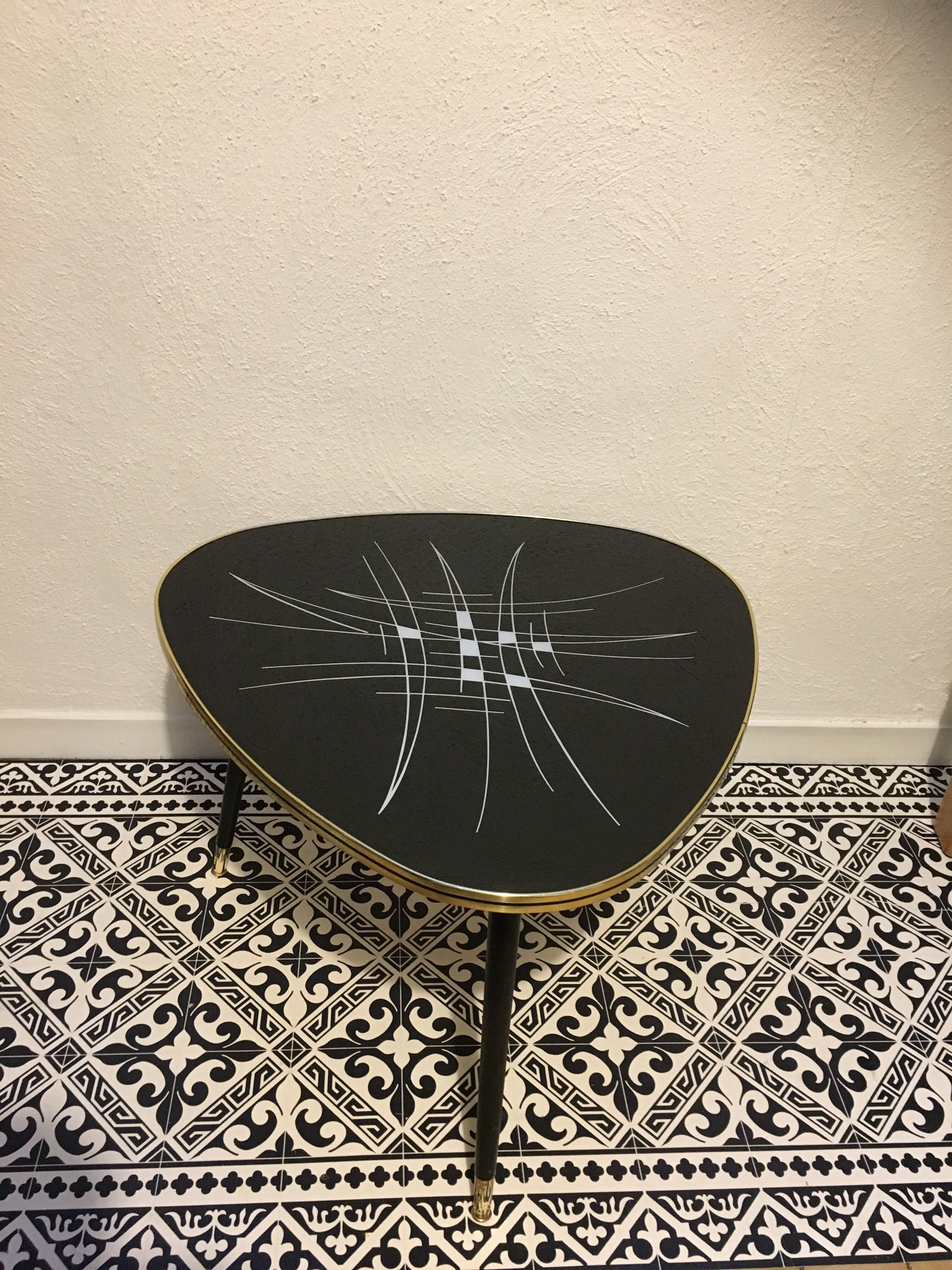 Tripod vintage side table