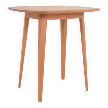 Table d'appoint suédoise Sparven conçue par Carl Malmsten, années 1950.