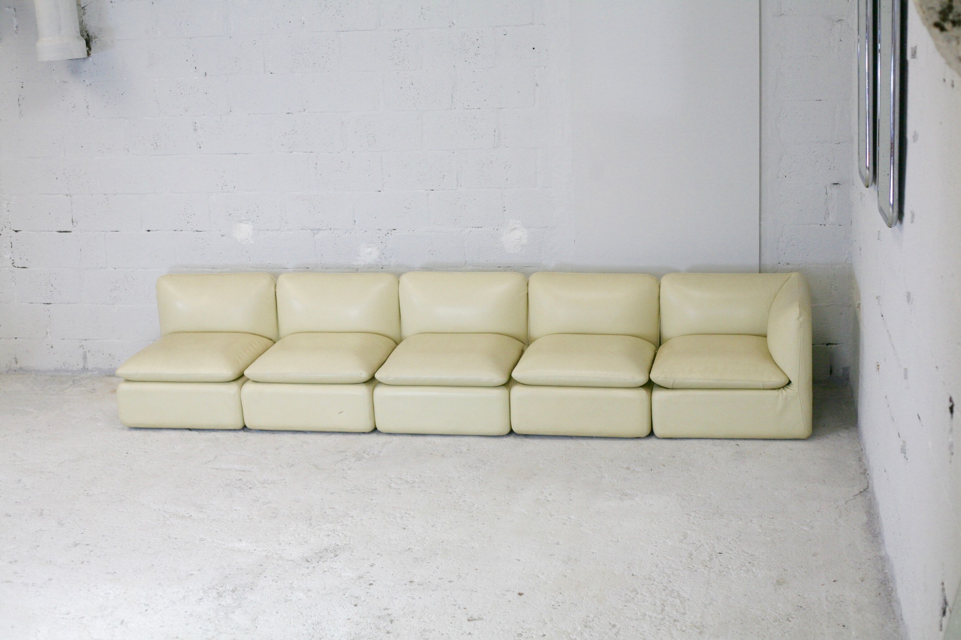 Set of 5 leather armchairs, France 80