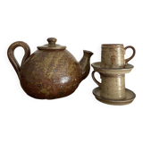 Vintage design stoneware teapot with 2 coffee cups