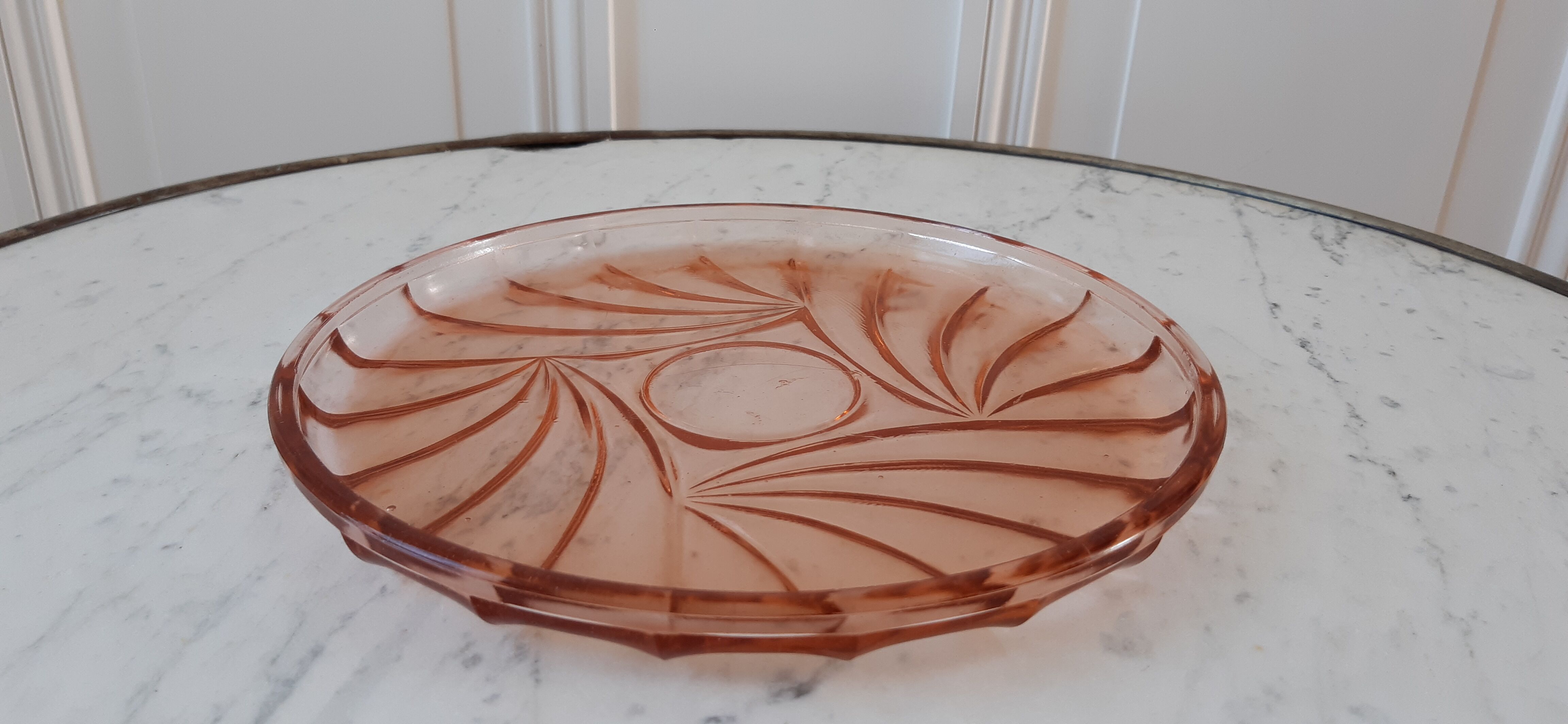 Pink art deco glass top 30s